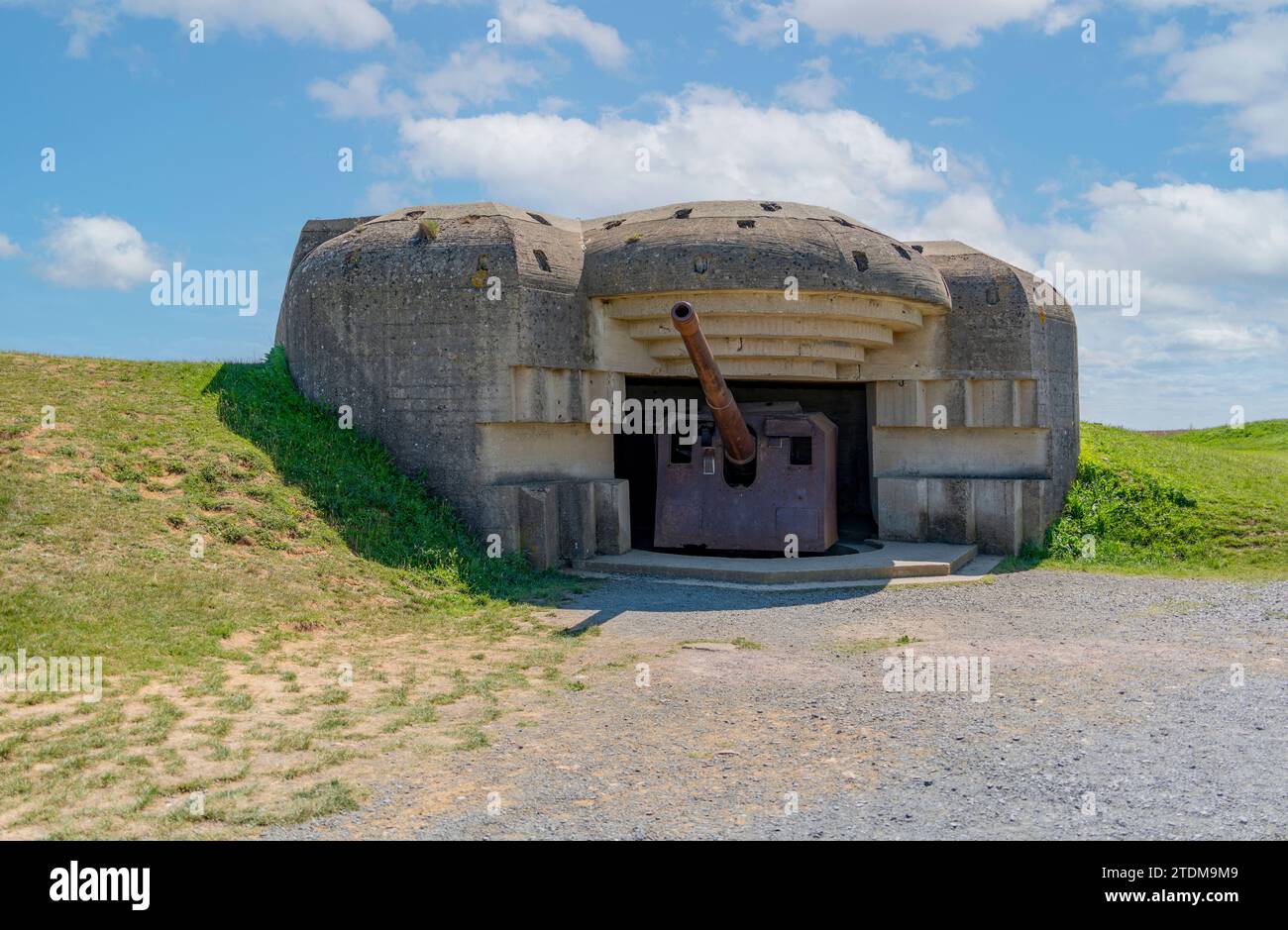 Landschaft an der Batterie Longues-sur-Mer in der Nähe von Longues-sur-Mer zwischen Gold Beach und Omaha Beach, zwei Gebiete der alliierten Invasion der deutsch besetzten P. Stockfoto