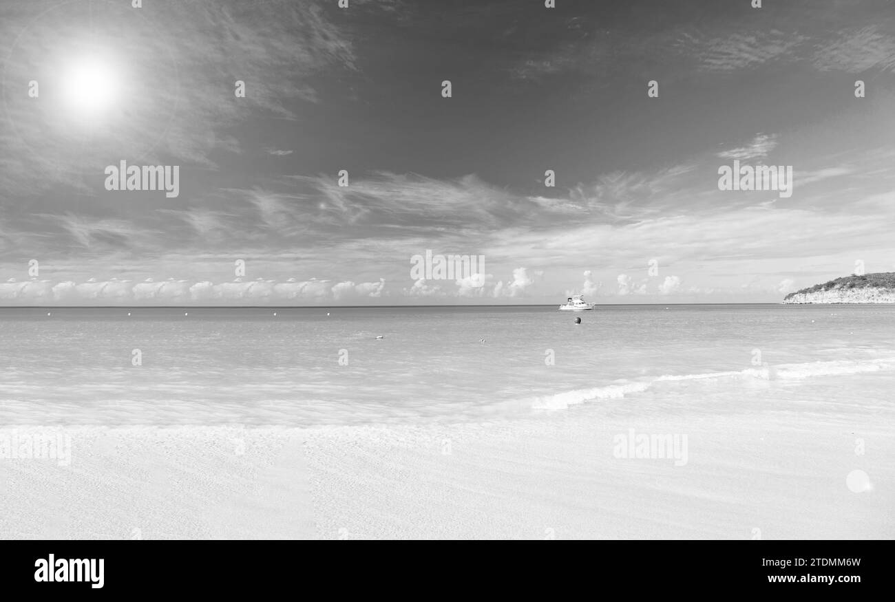 Sommerurlaub am Strand am Meer, Paradies. Foto des Sommerurlaubs am Strand auf der Insel. Stockfoto