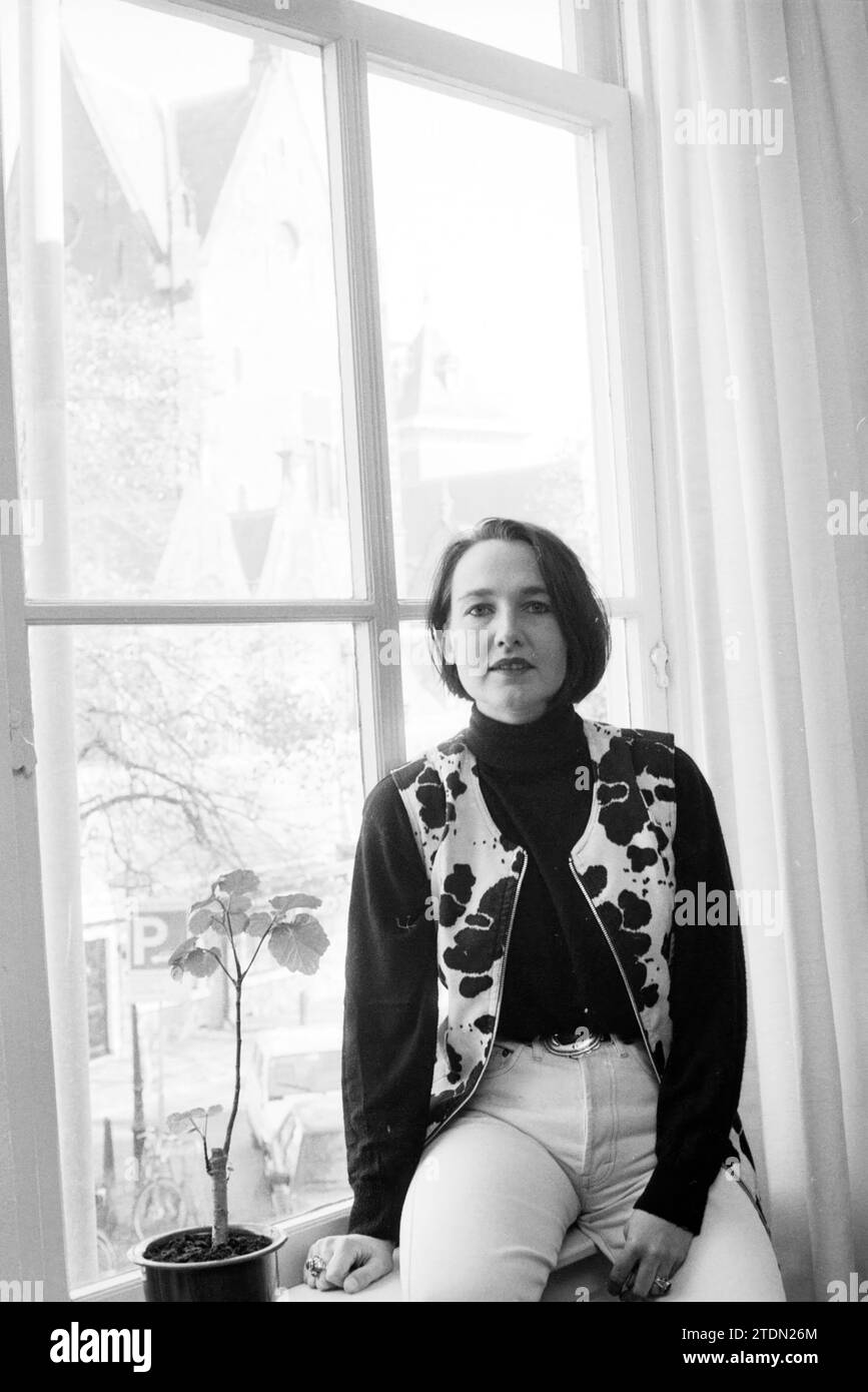 Jettie Brouwer, "die zehn", 12. 10. 1992, Whizgle News aus der Vergangenheit, maßgeschneidert für die Zukunft. Erkunden Sie historische Geschichten, das Image der niederländischen Agentur aus einer modernen Perspektive, die die Lücke zwischen den Ereignissen von gestern und den Erkenntnissen von morgen überbrückt. Eine zeitlose Reise, die die Geschichten prägt, die unsere Zukunft prägen Stockfoto