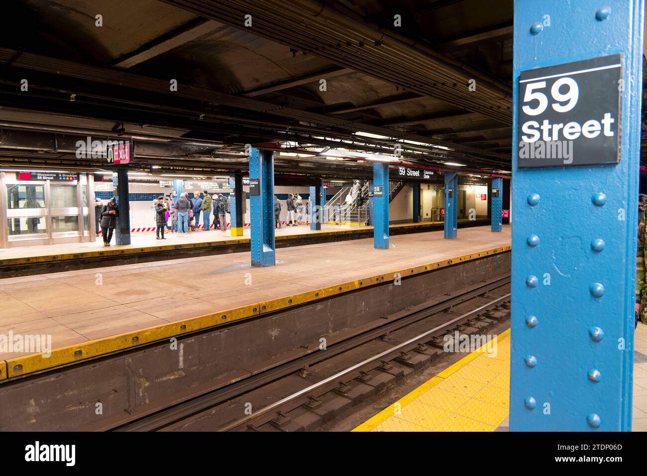 la vie dans le métro de New York - das Leben an der New Yorker U-Bahn Stockfoto