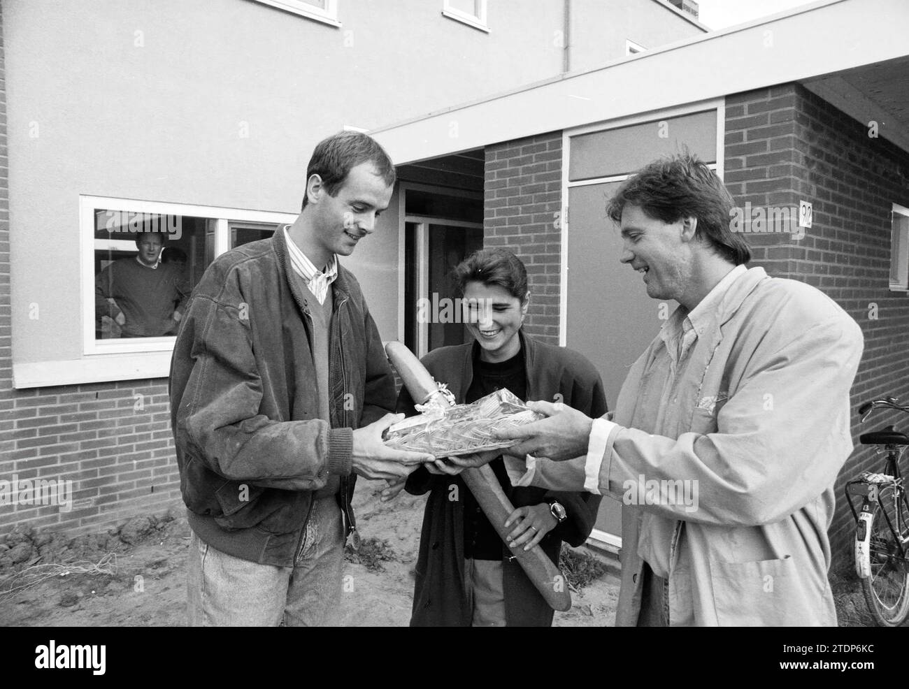 1. Haus French Quarter von .., 11. 09. 1990, Whizgle News aus der Vergangenheit, zugeschnitten auf die Zukunft. Erkunden Sie historische Geschichten, das Image der niederländischen Agentur aus einer modernen Perspektive, die die Lücke zwischen den Ereignissen von gestern und den Erkenntnissen von morgen überbrückt. Eine zeitlose Reise, die die Geschichten prägt, die unsere Zukunft prägen Stockfoto