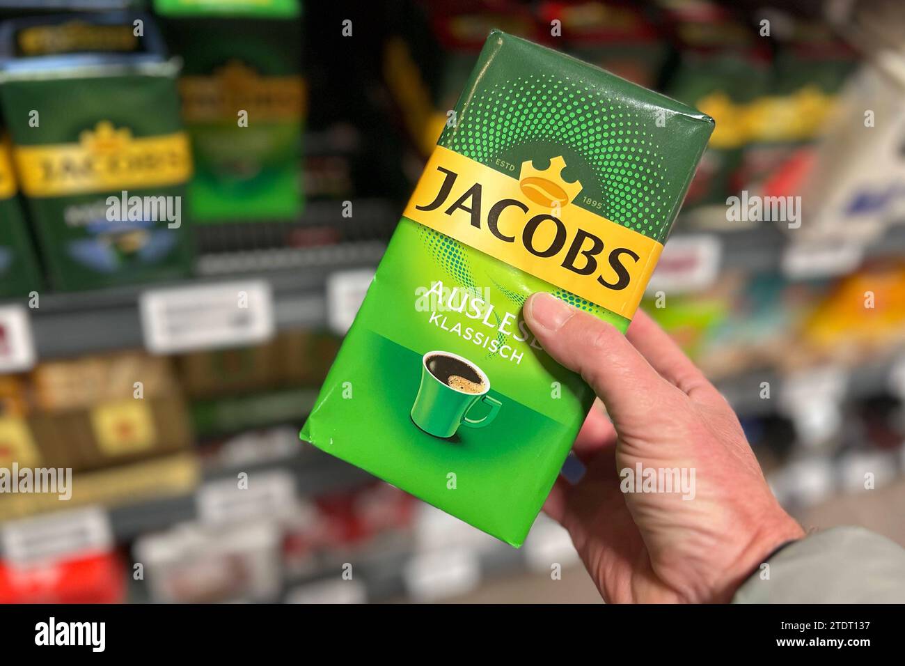 Jacobs Kaffee,Kaffeesorte,Verpackung,Supermarkt, *** Jacobs Kaffee,Kaffeesorte,Verpackung,Supermarkt, Stockfoto