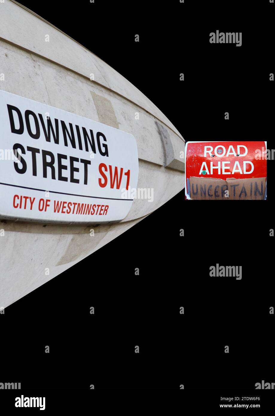 Downing Street, SW1, Stadt Westminster. Der Weg vor uns ist unsicher. Straßenname. Die Heimat des britischen Premierministers. Straßenschild. Der Weg vor uns ist unsicher. Schwarzer Hintergrund. Stockfoto