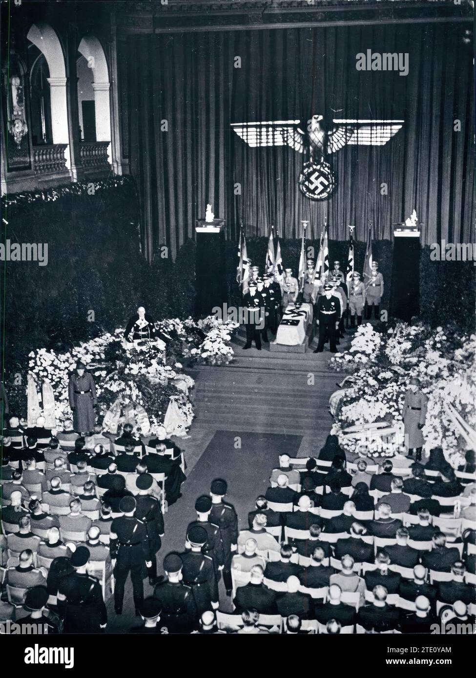 03/31/1943. Der Tod des deutschen Botschafters in Madrid, Hans von Moltke. In Breslan (Oberschlesien) wurden die von Adolf Hitler erlassenen feierlichen Nationalen Beerdigungen dem Leichnam des Deutschen Diplomaten geehrt. Quelle: Album/Archivo ABC Stockfoto