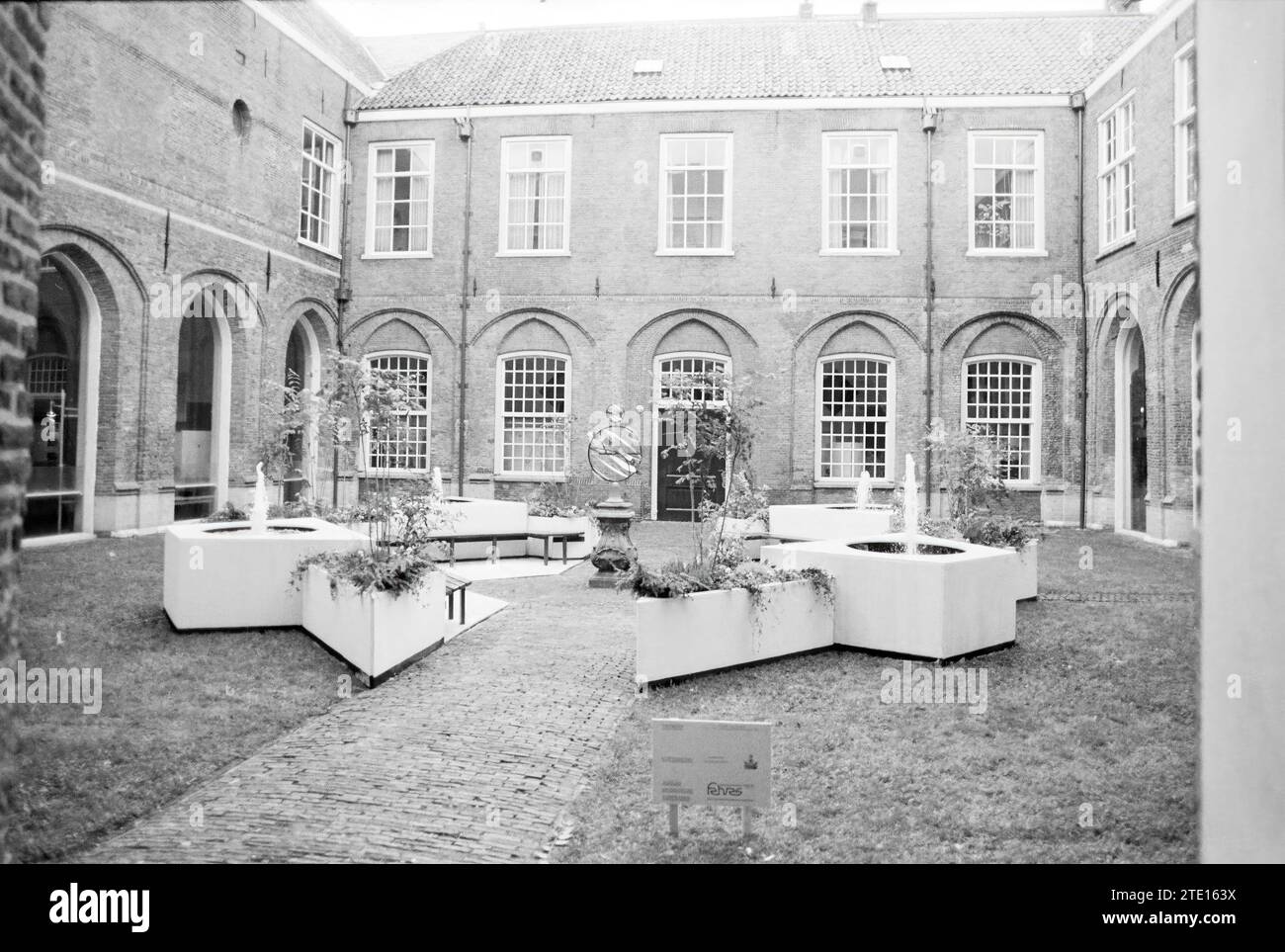 Garten im Stil des 17. Jahrhunderts im Rathaus, Gärten und Parks