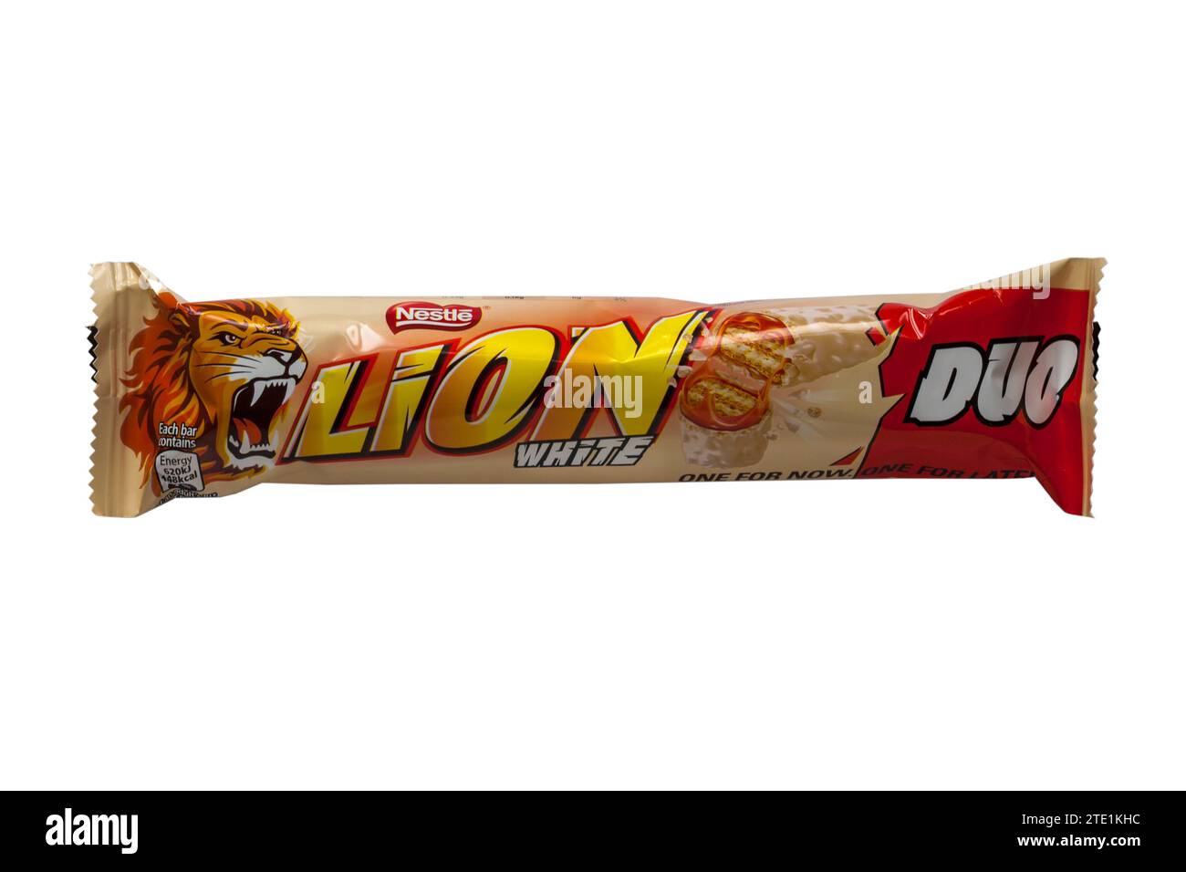 Nestle Lion White Chocolate Bar Duo Pack isoliert auf weißem Hintergrund Stockfoto