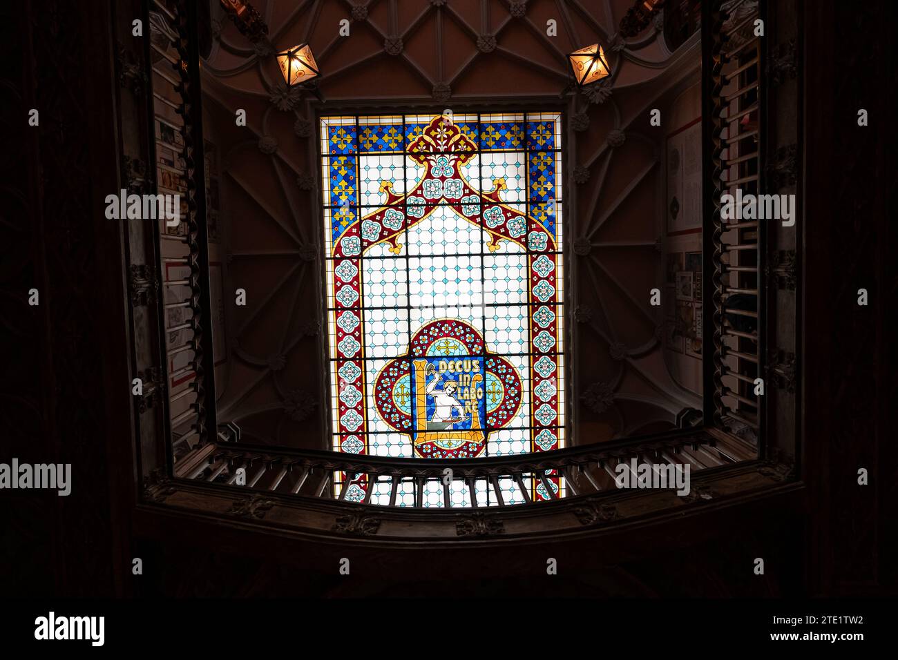 Bild des berühmten Livraria Lello in Porto. Stockfoto