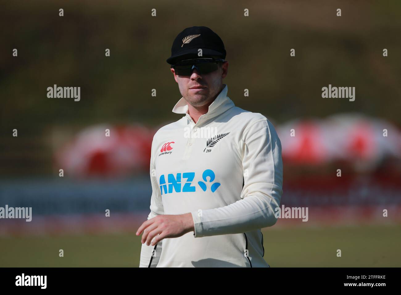 Der neuseeländische Pace-Bowler Henry Nicholls während des dritten Bangladesch-neuseeländischen Testtages im Sylhet International Cricket Stadium in Lakkatura, Banglade Stockfoto