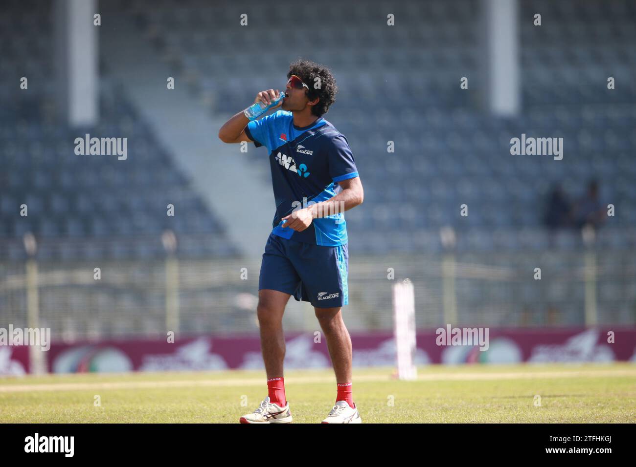 Rachin Ravindra, neuseeländischer Pace-Bowler, während des dritten Bangladesch-neuseeländischen Testtages im Sylhet International Cricket Stadium in Lakkatura, Banglad Stockfoto