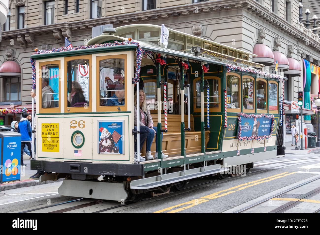 Straßenbahn-Seilbahn Am Union Square San Francisco Pride Wochenende 24. Juni 2023 Stockfoto