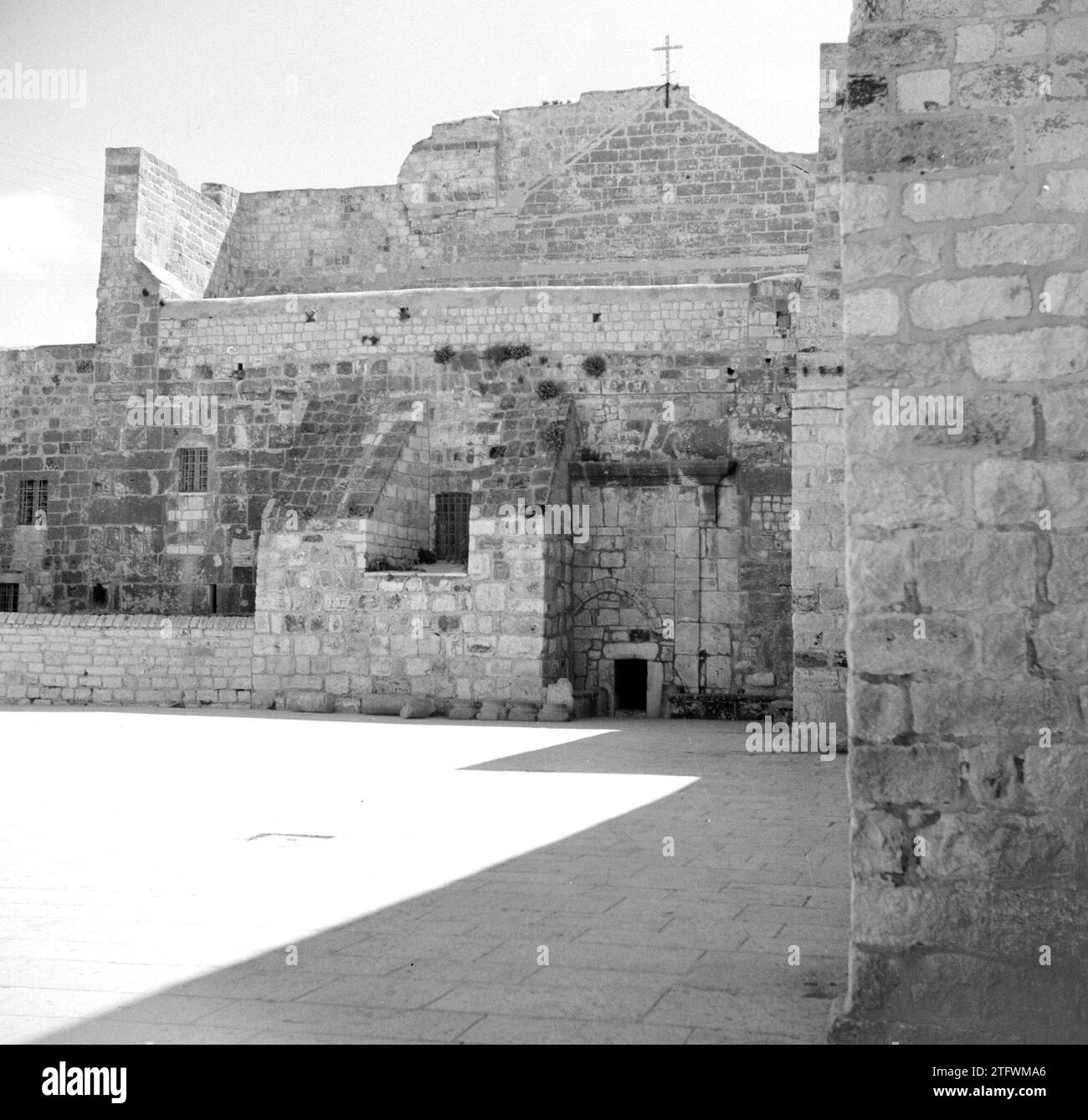 Der Blick auf die Geburtskirche in Bethlehem ca. 1950-1955 Stockfoto