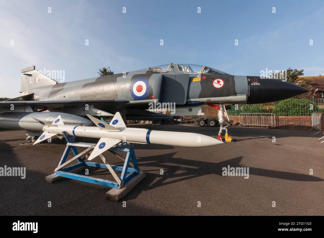 England, West Sussex, Chichester, Tangmere Military Aviation Museum, Ausstellung von Vintage Airforce Kampfflugzeuge Stockfoto