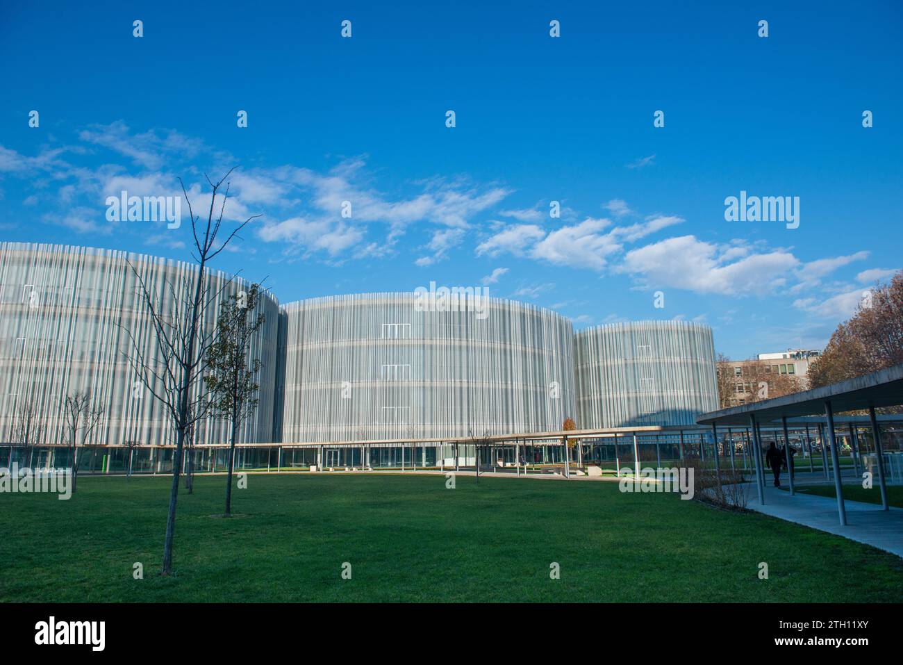Mailand Italien 6. Dezember 2023: Die Bocconi Universität Mailand hat ...