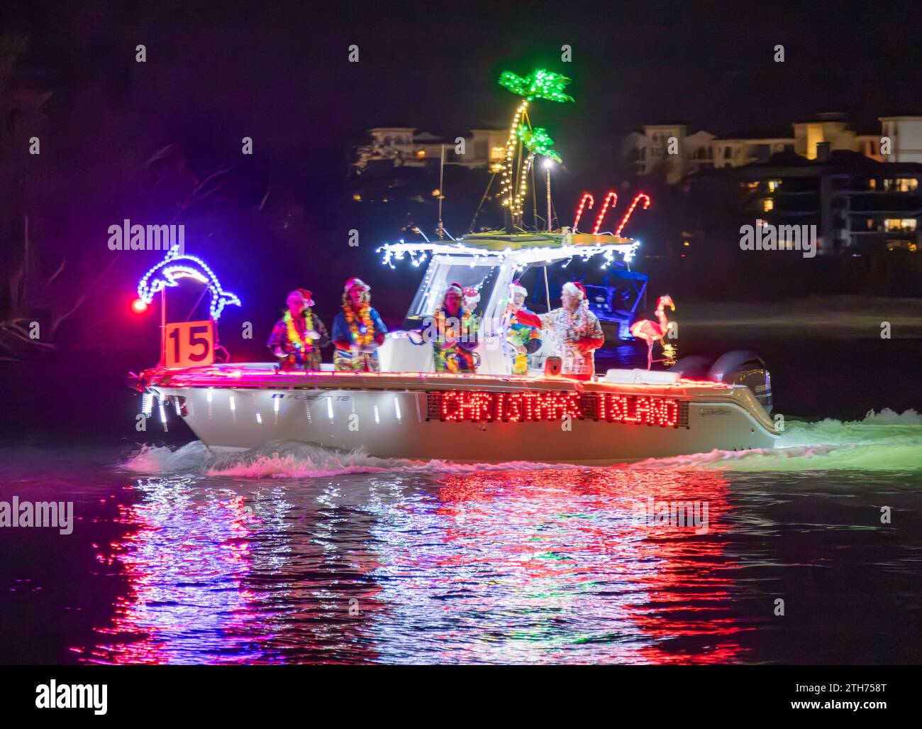 Marco, USA. Dezember 2023. Bootsflottilla-Parade im Stil von Marco Island auf Marco Island, Florida, nahe Collier County am 19. Dezember 2023. (Foto: Scott Schilke/SIPA USA) Credit: SIPA USA/Alamy Live News Stockfoto