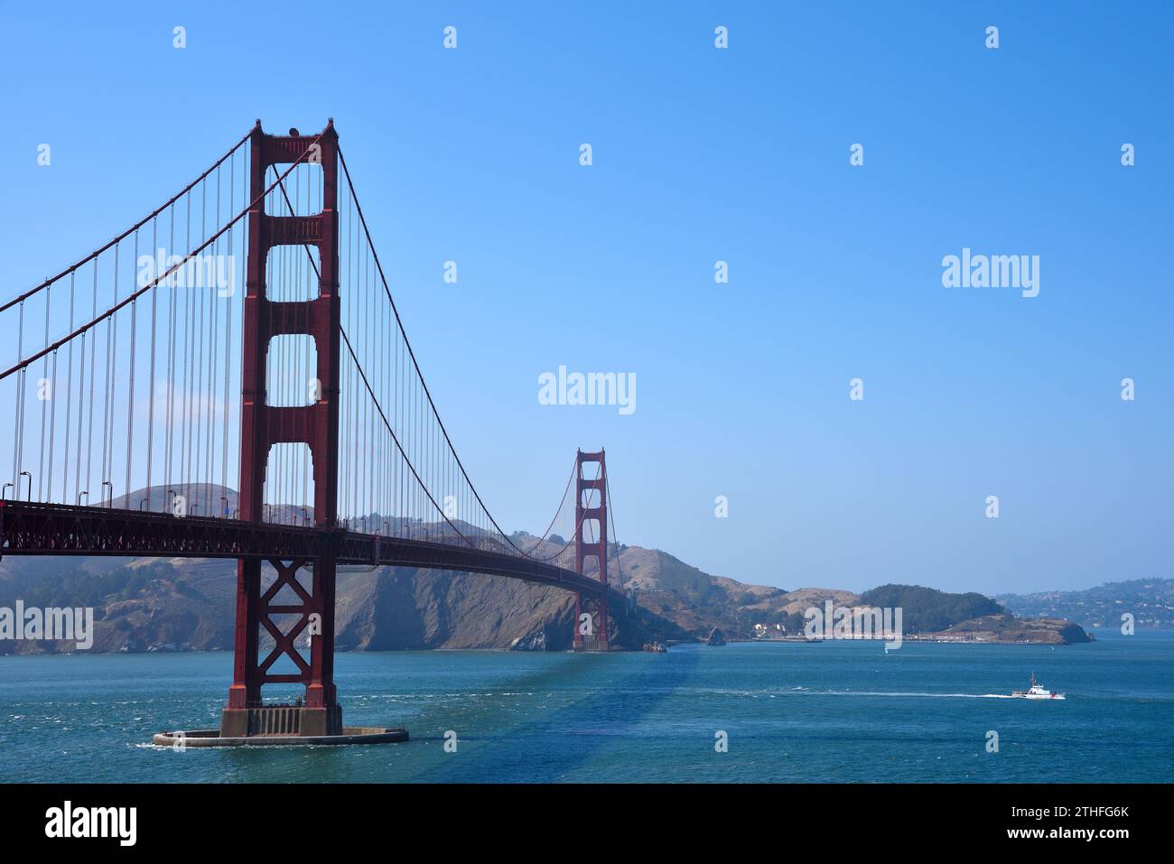 Postkartenansicht der Golden Gate Bridge an einem Sommertag - San Francisco, Kalifornien Stockfoto