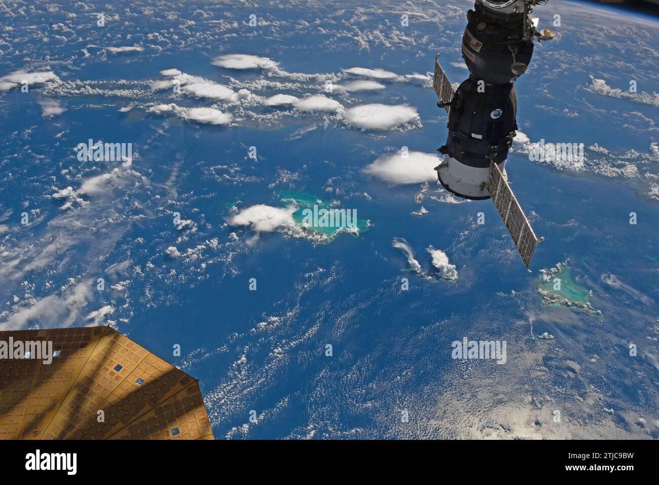 Das karibische Meer und der Nordatlantik vom Weltraum aus gesehen. Fotografiert von der Internationalen Raumstation am 29. September 2021. Eine optimierte Version eines Originalbildes der NASA / Credit: NASA / A.Hoshide Stockfoto