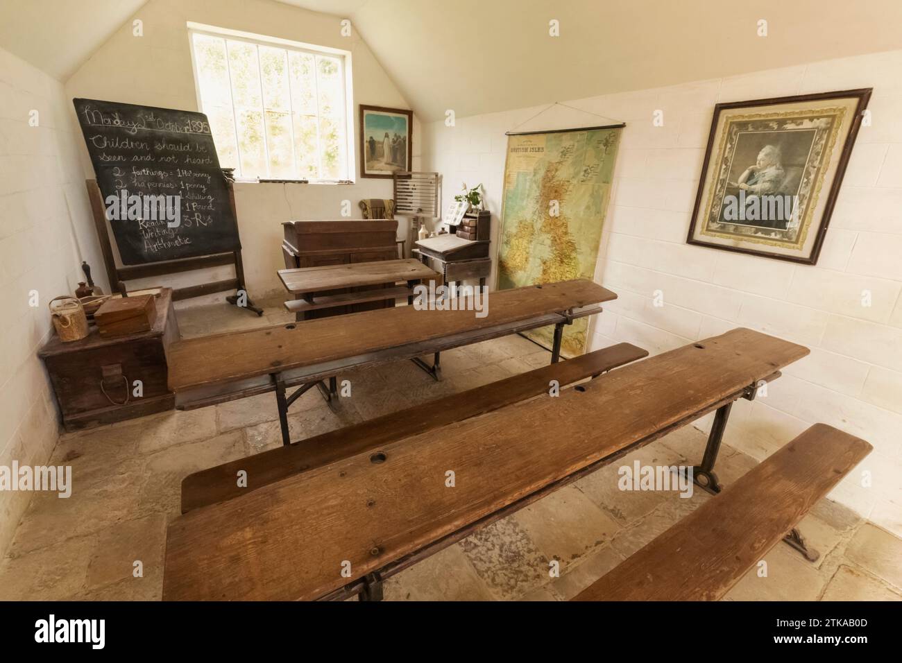 England, West Sussex, Weald and Downland Living Museum, Victorian Era School House Stockfoto