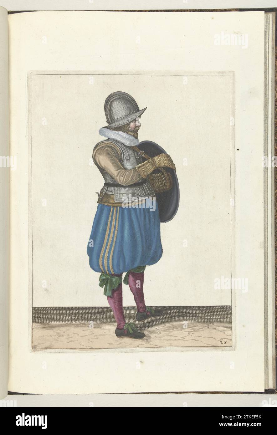 Die Übung mit Schild und Spießen: Der Soldat zieht seinen Arm vom Gürtel des Schildes (Nr. 25), 1618, 1616 – 1618 die Übung mit Schild und Spießen: Der Soldat zieht seinen Arm von der Leine des Schildes, 1618. Teil der Abbildungen in: Adam van Breen, Nassauische Waffenhandelung, 1618, Kennzeichen Nr. 25. Der Krieg war um 1600. Nordholländisches Papier, das die Übung mit Schild und Spießen graviert: Der Soldat zieht seinen Arm von der Leine des Schildes, 1618. Teil der Abbildungen in: Adam van Breen, Nassauische Waffenhandelung, 1618, Kennzeichen Nr. 25. Der Krieg war um 1600. Nördliche Ne Stockfoto