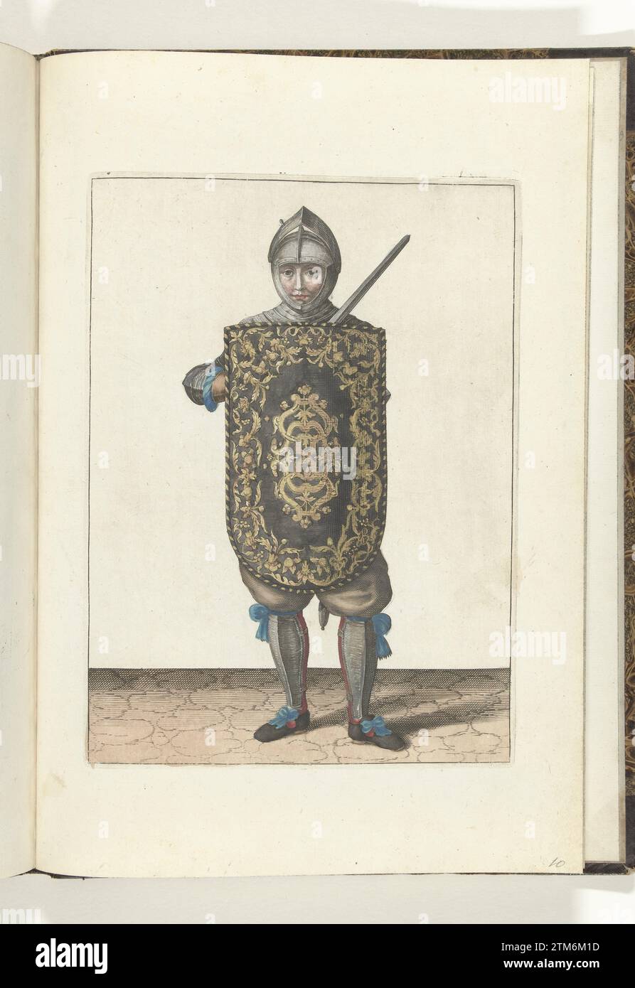 Die Übung mit dem Targe und dem Rapier: Der Soldat fokussiert wieder und nimmt die Position mit Rapier und Targe offen für die Brust und das Visier, (Nr. 10), 1618, 1616 - 1618 die Übung mit dem Targe und dem Rapier: der Soldat fokussiert sich erneut und nimmt mit Rapier und Targe die Position für die Brust und Visier Open, 1618 ein. Teil der Illustrationen in: Adam van Breen, Nassauische Waffenhandelung / Kurtzer reports Unnd Ahnzeigungh Auff die ab-Bildungh der Figuren / The Rights Brauch alles der Jenigen / so einem Soldiers von Nöten / in der Handlung der Targa, with DE DE DEGEN, 1618, Plate No [10 Stockfoto