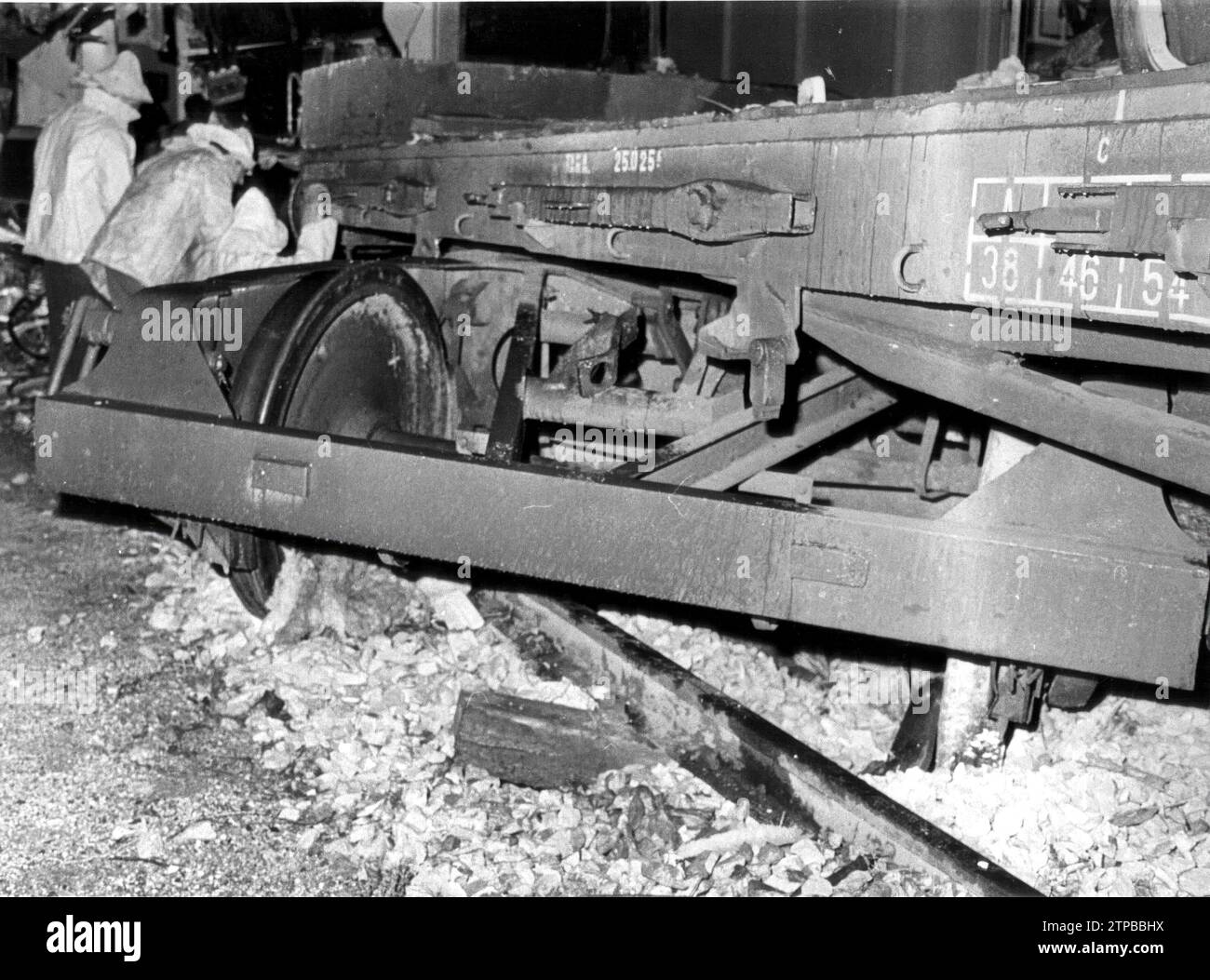 Unfall des Talgo Madrid-Cádiz-Zuges am Nachmittag des 15. Dezember 1978 am Bahnhof Manzanares in der Provinz Ciudad Real, bei dem 15 Menschen getötet und viele verletzt wurden. Unter den Toten bei der Veranstaltung, die bei Kilometer 198 stattfand, war der sozialistische Abgeordnete von Jaén, Alfonso Fernández Torres. Quelle: Album / Archivo ABC / José García Stockfoto