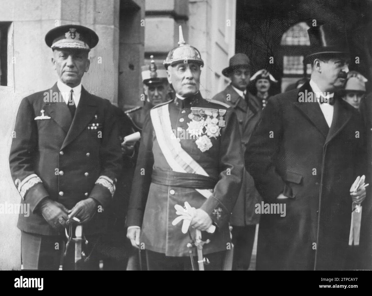 Madrid, 11.05.1928. Neuordnung Der Minister. D. Mateo García de los Reyes, General Ardanaz und der Graf der Anden, neue Minister für Marine, Armee und Volkswirtschaft, nachdem sie ihre Ämter vor seiner Majestät geschworen hatten. Quelle: Album / Archivo ABC / Julio Duque Stockfoto