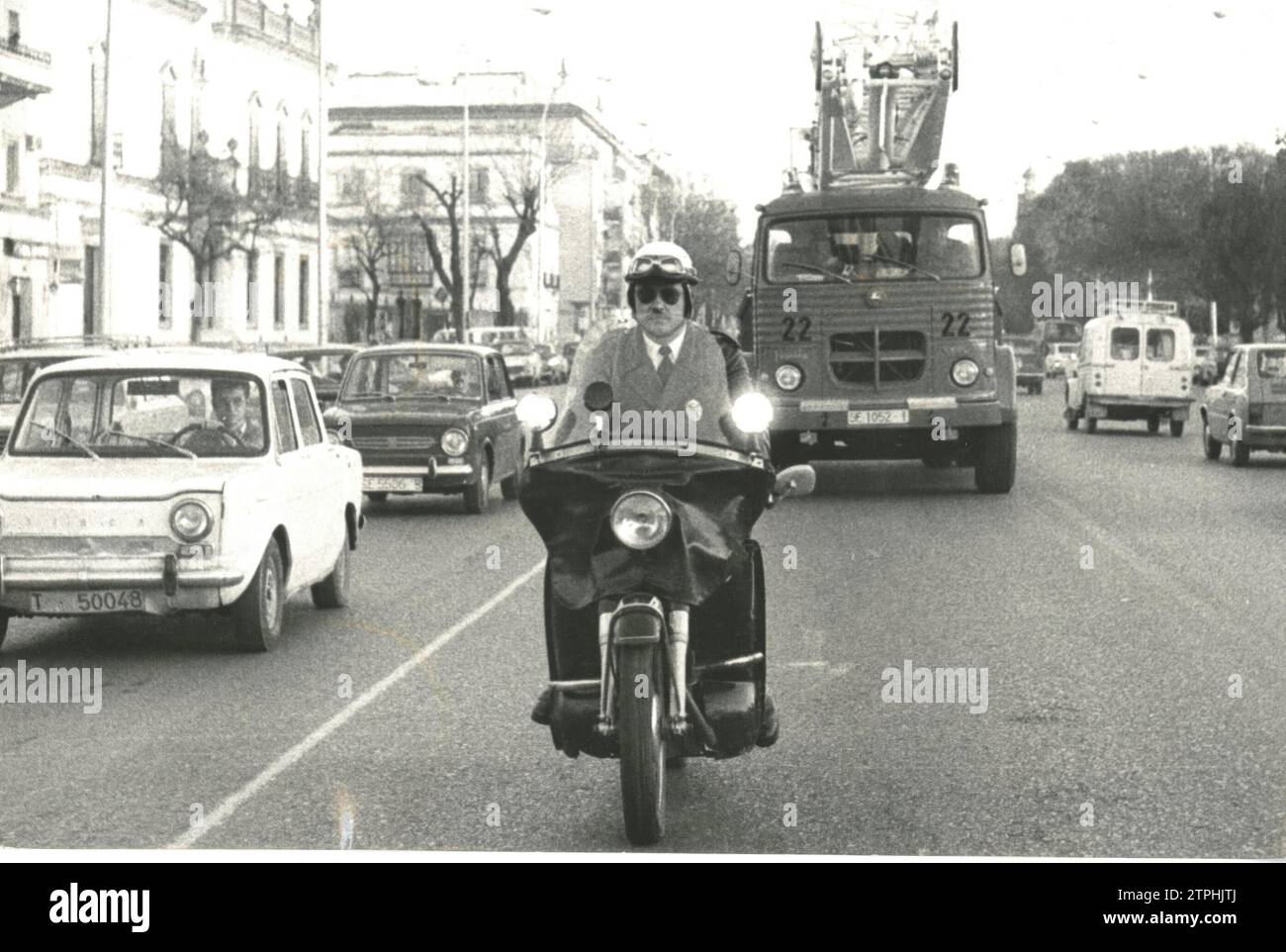 02/25/1978. Sevilla. Seit 24 Stunden existiert ABC mit den sevillianischen Feuerwehrleuten. Auf dem Bild durch die Straßen der Stadt. Quelle: Album/Archivo ABC Stockfoto