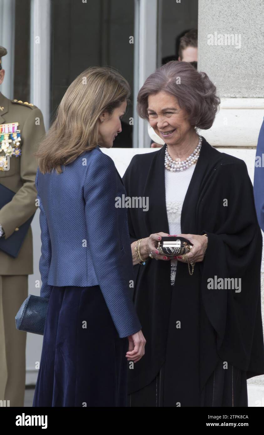 Madrid, 6. Januar 2014. Feier des militärischen Osterfestes unter dem Vorsitz der Könige Juan Carlos und Sofia, der Prinzen von Asturien, Mariano Rajoy, Pedro MORENES und Jorge Fernandez Diaz im Königspalast. Foto: Ignacio Gil / Abc / Pool ..Archdc. Quelle: Album / Archivo ABC / Ignacio Gil Stockfoto