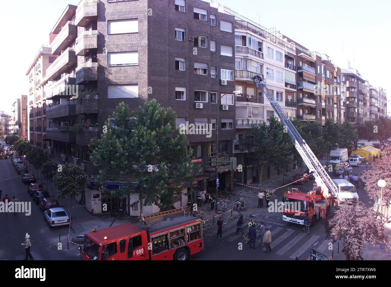 06/27/2001. 06-28-01-Madrid-Angriff auf Lopez de Hoyos Straße.-Foto. Chema Barroso.-Archdc. Quelle: Album / Archivo ABC / José María Barroso Stockfoto