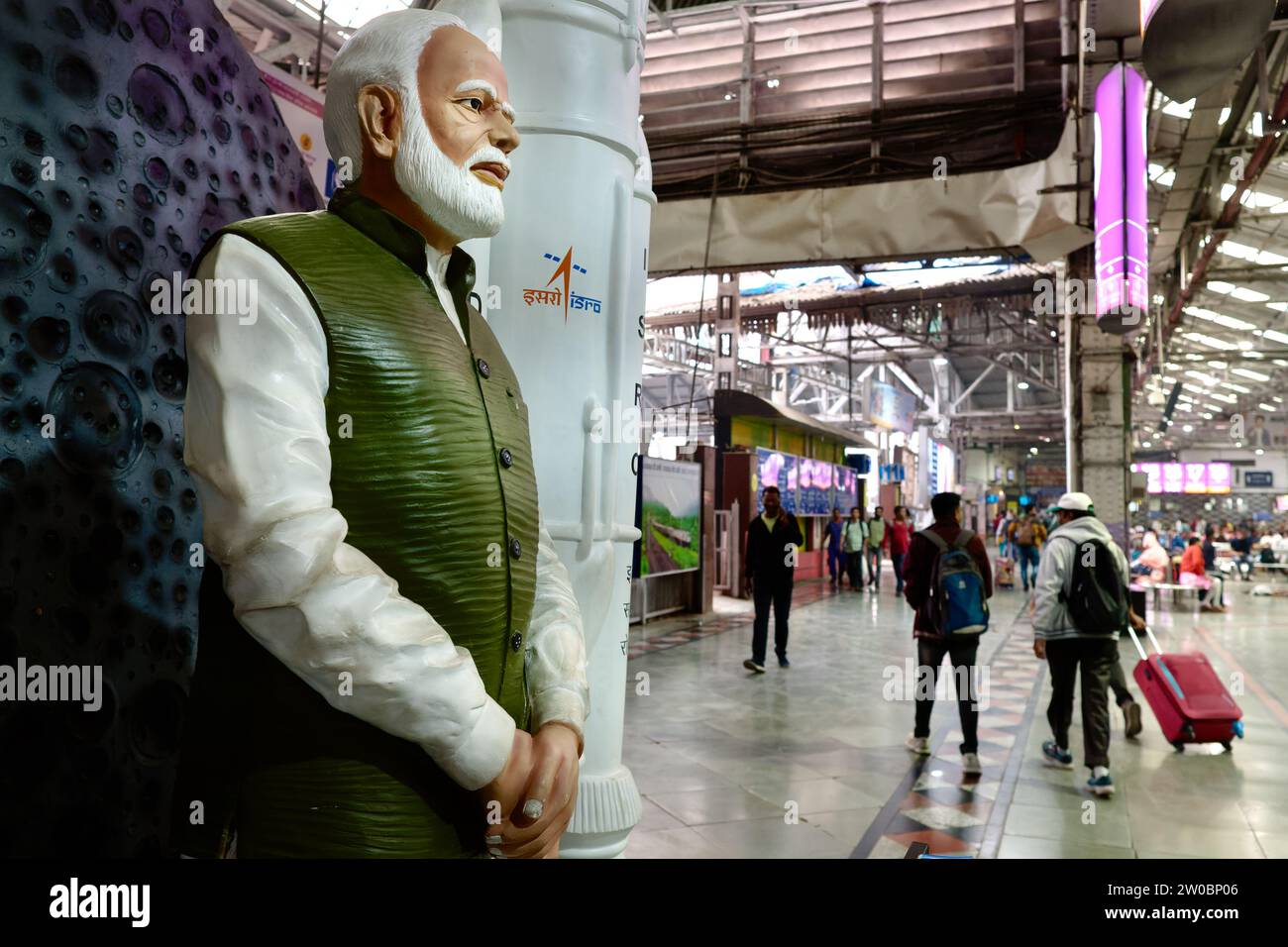 Eine Statue des indischen Premierministers Narendra Modi am Chhatrapati