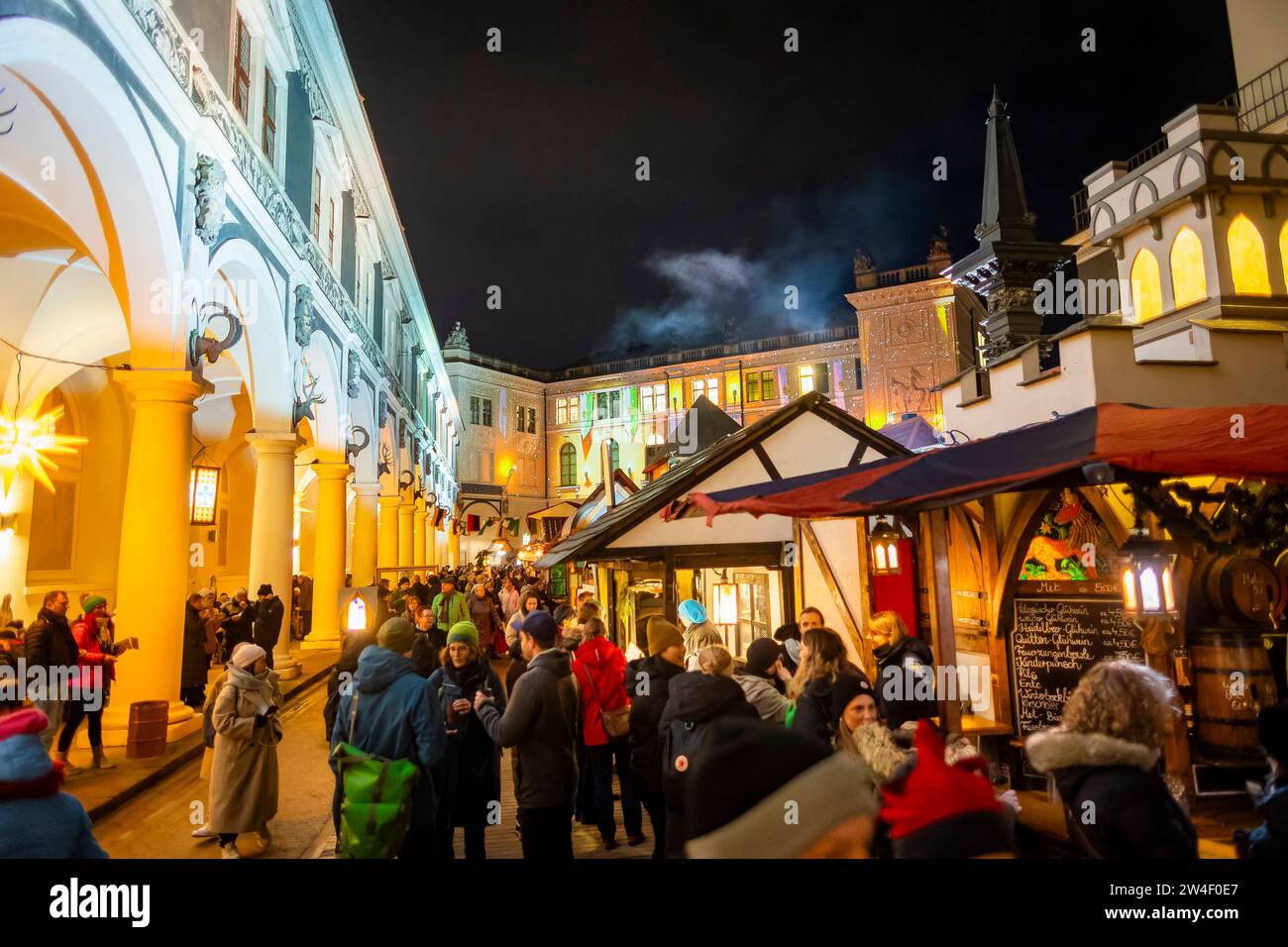 Weihnachtsmarkt in Dresden historischer Waeihnachtsmarkt im Stallhof