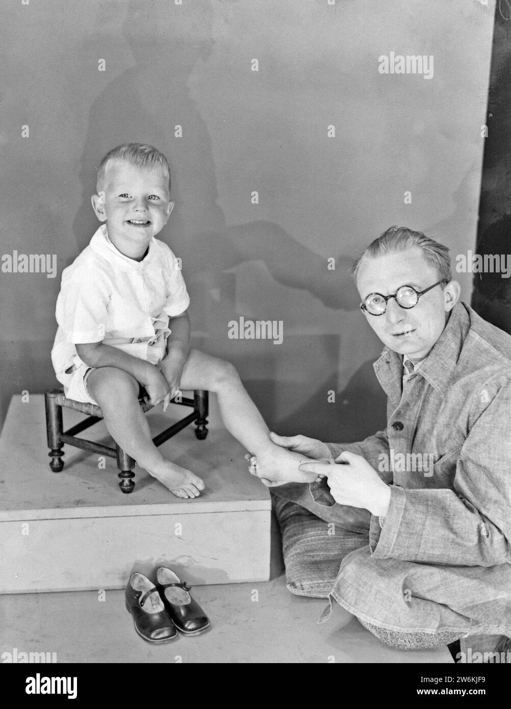 Schuhwerbung für die amerikanische Werbefirma Sell More Ca. 1932 Stockfoto