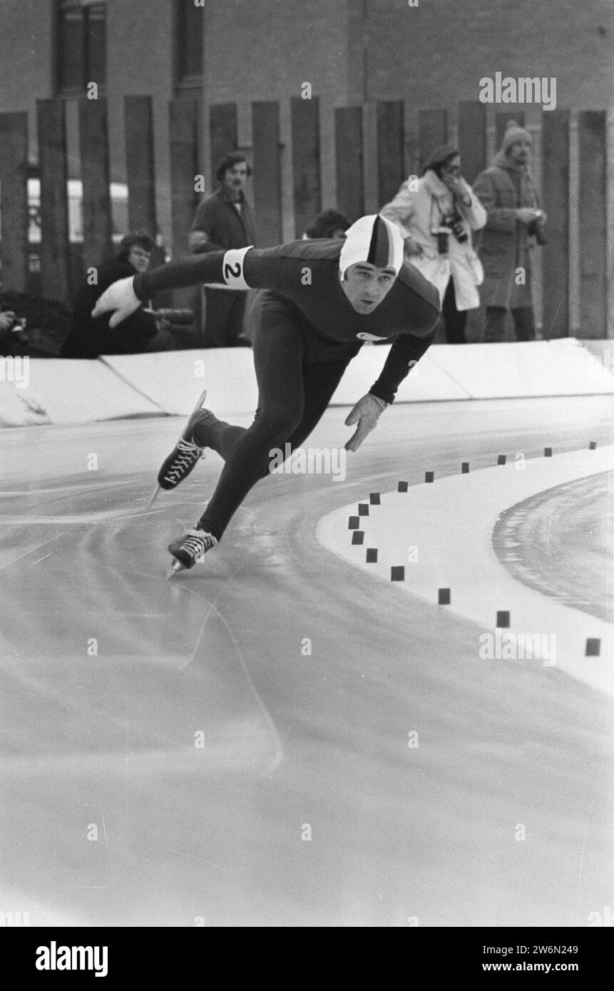 Skating-Wettbewerbe für die erste ISSL-Weltmeisterschaft für Profis im de Uithof in den Haag , Erhard Keller in Aktion ca. Januar 1973 Stockfoto