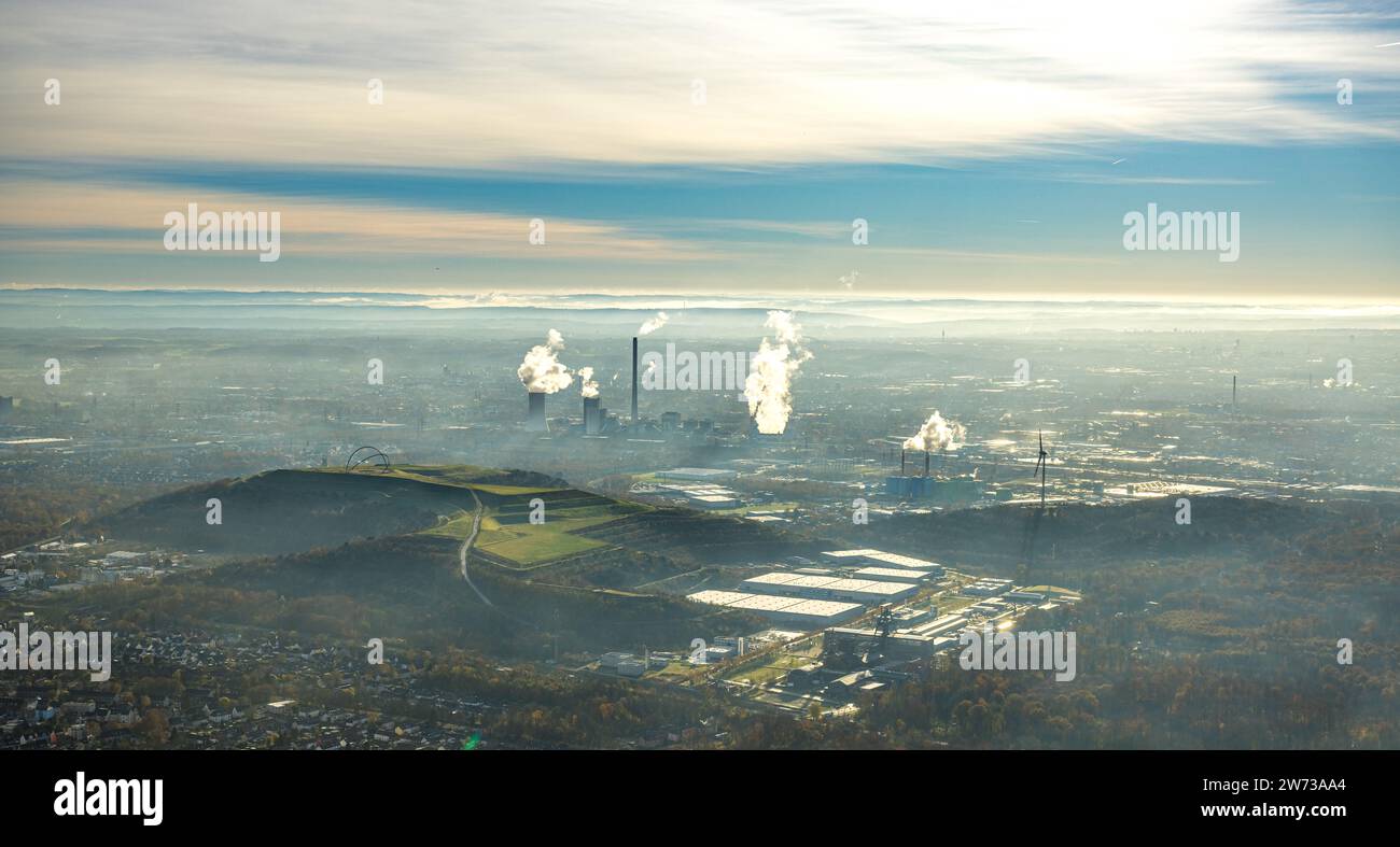 Luftaufnahme, Hoheward Schlackenhaufen mit Horizont Observatorium, Industriegebiet Imperial Industrial Logistics GmbH, im Hintergrund die STEAG thermisch Stockfoto