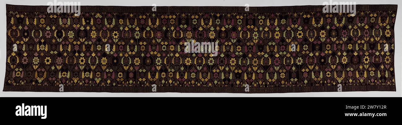 Tempeldoek, anonym, 1900 - 1949 Temportuch mit Blumenmuster. Bali-Seide. Temporstoff aus Brokat (Textil) mit Blumenmuster. Bali-Seide. Brokat (Textil) Stockfoto