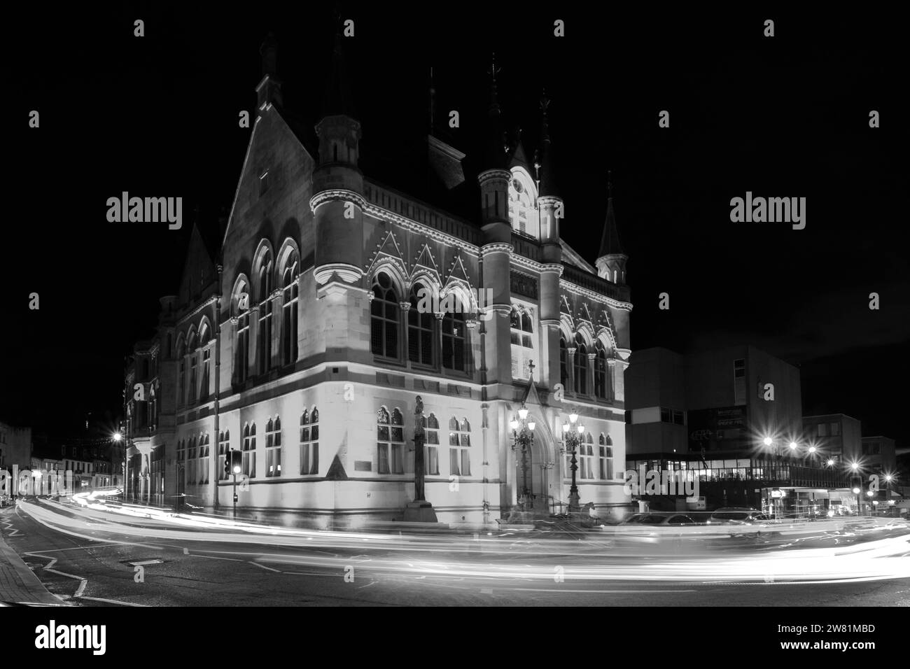 Nächtlicher Blick auf das Stadthaus, Inverness City, Schottland, Großbritannien Stockfoto
