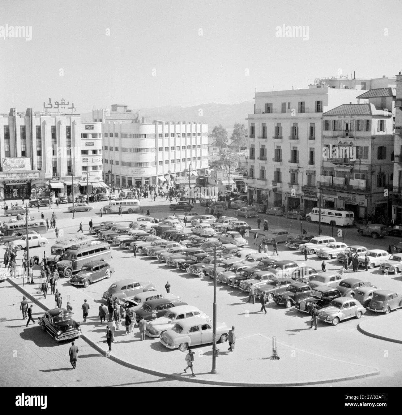Straßenszene in Beirut CA. 1950-1955 Stockfoto