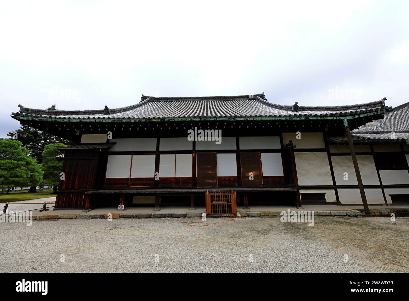 Nijo Castle mit Gärten, ein Zuhause für den Shogun Ieyasu in Nijojocho, Nakagyo Ward, Kyoto, Japan Stockfoto