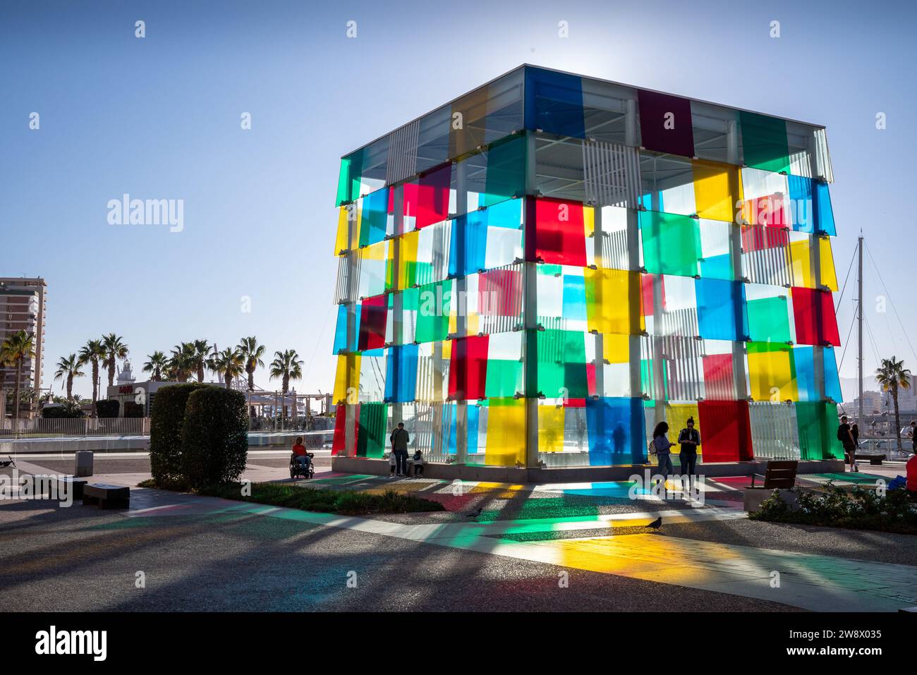 Außenansicht der Kunstgalerie des Pompidou Centre in Malaga, Spanien Stockfoto
