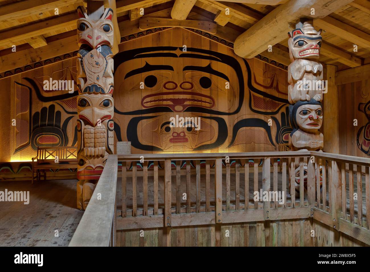 Potlatch Park, Carving Center, Indianerdorf, Ketchikan, Alaska, Usa. Stockfoto