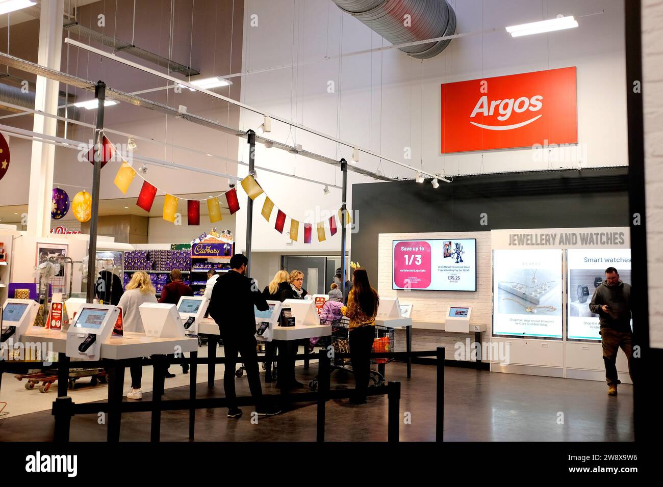 argos Discount Warehouse im sainsburys Supermarkt, herne Bay, East kent, uk dezember 2023 Stockfoto