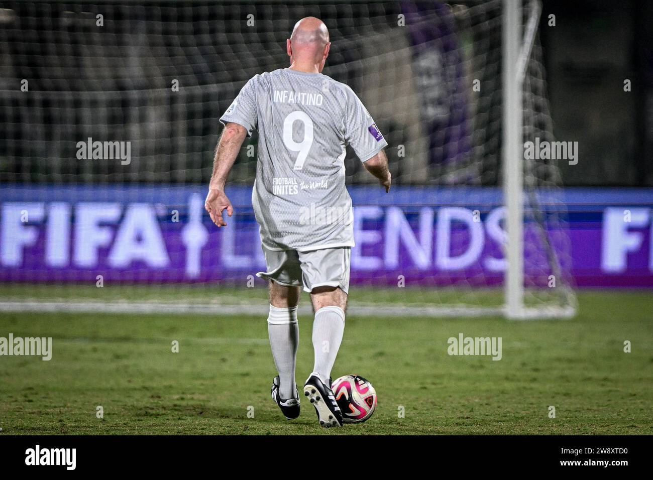 Dschidda, Saudi-Arabien. Dezember 2023. Al Ahli Sports Club JEDDAH, SAUDI-ARABIEN - 21. DEZEMBER: FIFA-Präsident Gianni Infantino während des Saudi Legends and World Legends Matches im Al Ahli Sports Club am 21. Dezember 2023 in Dschidda, Saudi-Arabien. (Foto: Alexandre Neto/SPP) (ALEXANDRE NETO/SPP) Credit: SPP Sport Press Photo. /Alamy Live News Stockfoto