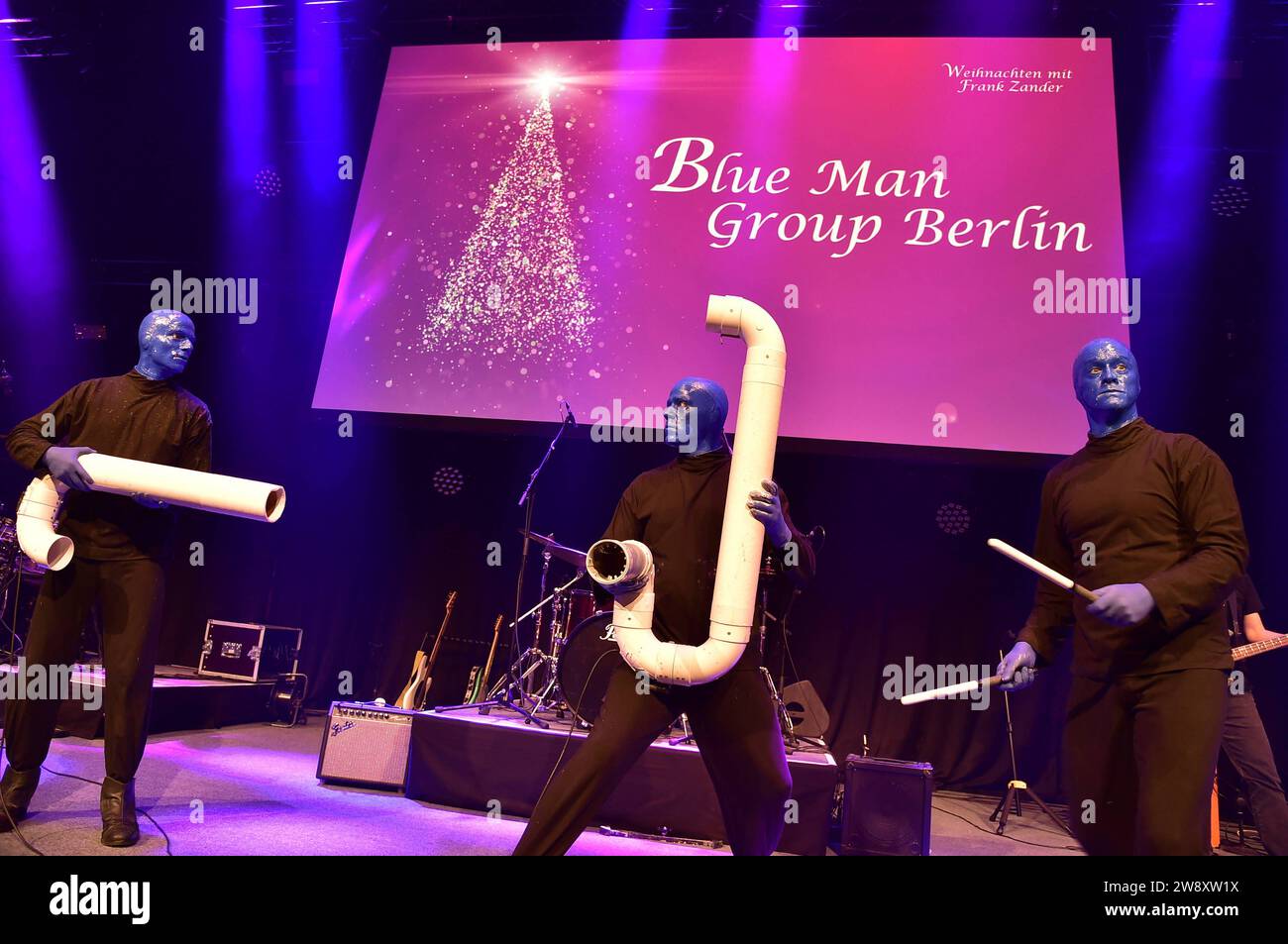 29. Weihnachtsfest für Obdachlose Blue man Group, Showeinlage 29