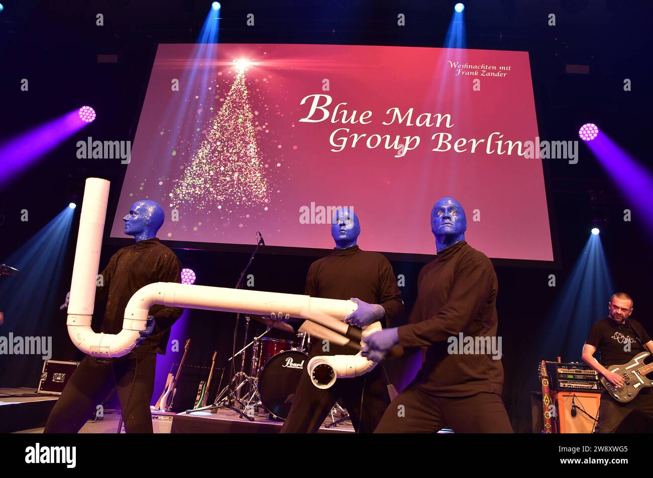 29. Weihnachtsfest für Obdachlose Blue man Group, Showeinlage 29