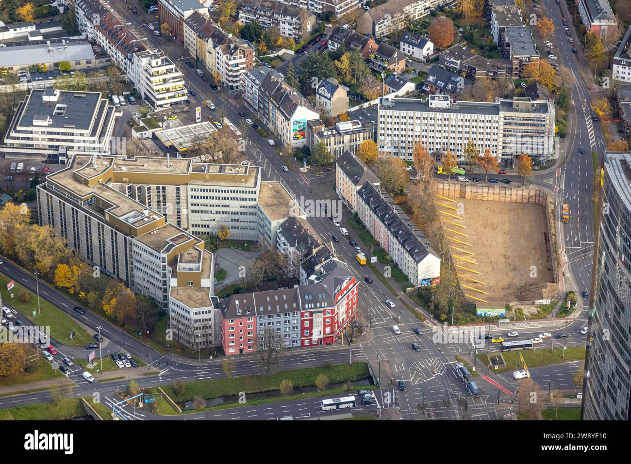 Luftaufnahme, Hochhaus Informationstechnikzentrum Bund, Baustelle für Neubau zwischen Wohngebiet Heinrichstraße und Sankt- Stockfoto