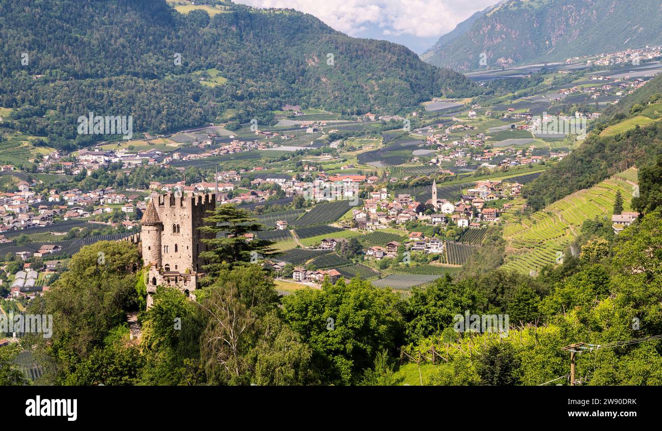 Schloss Fontana in Südtirol das Schloss wurde 1250 von Wilhelm Tarant