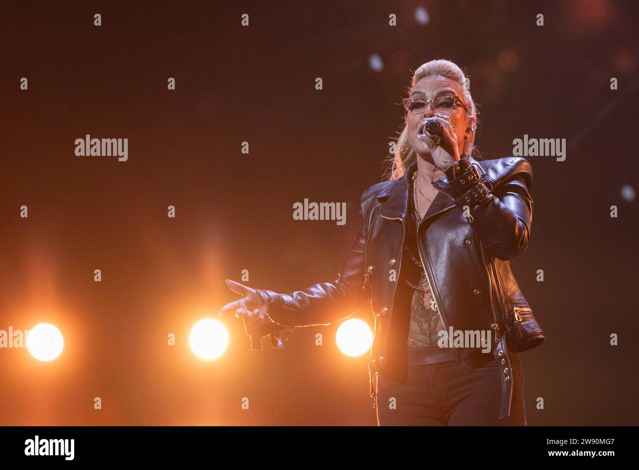 Night of the Proms, Köln, 22.12.2023 Anastacia - 22 Uhr. Und 23