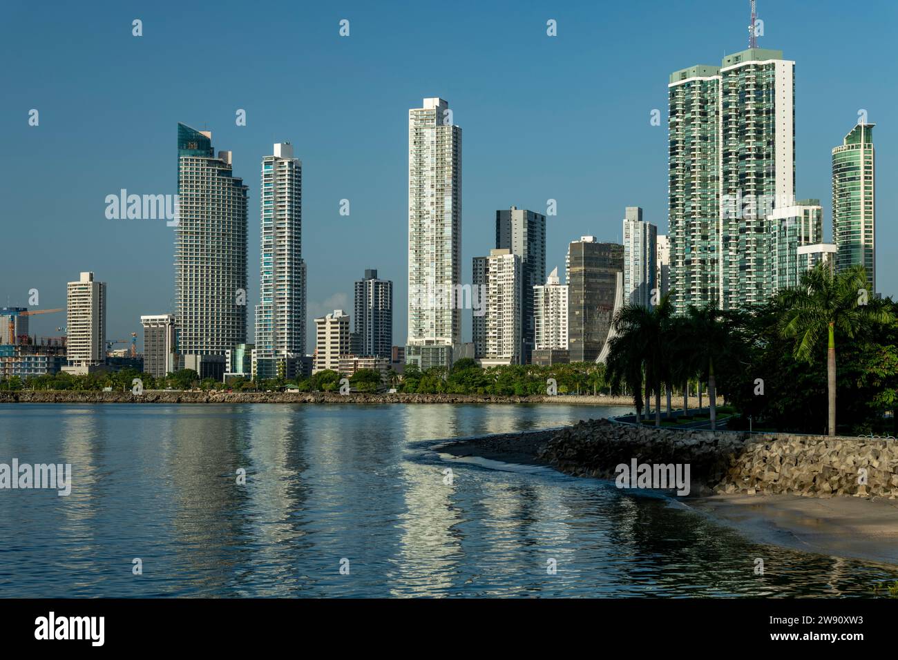 Skyline von Panama und Panama Bay – Stockfoto Stockfoto