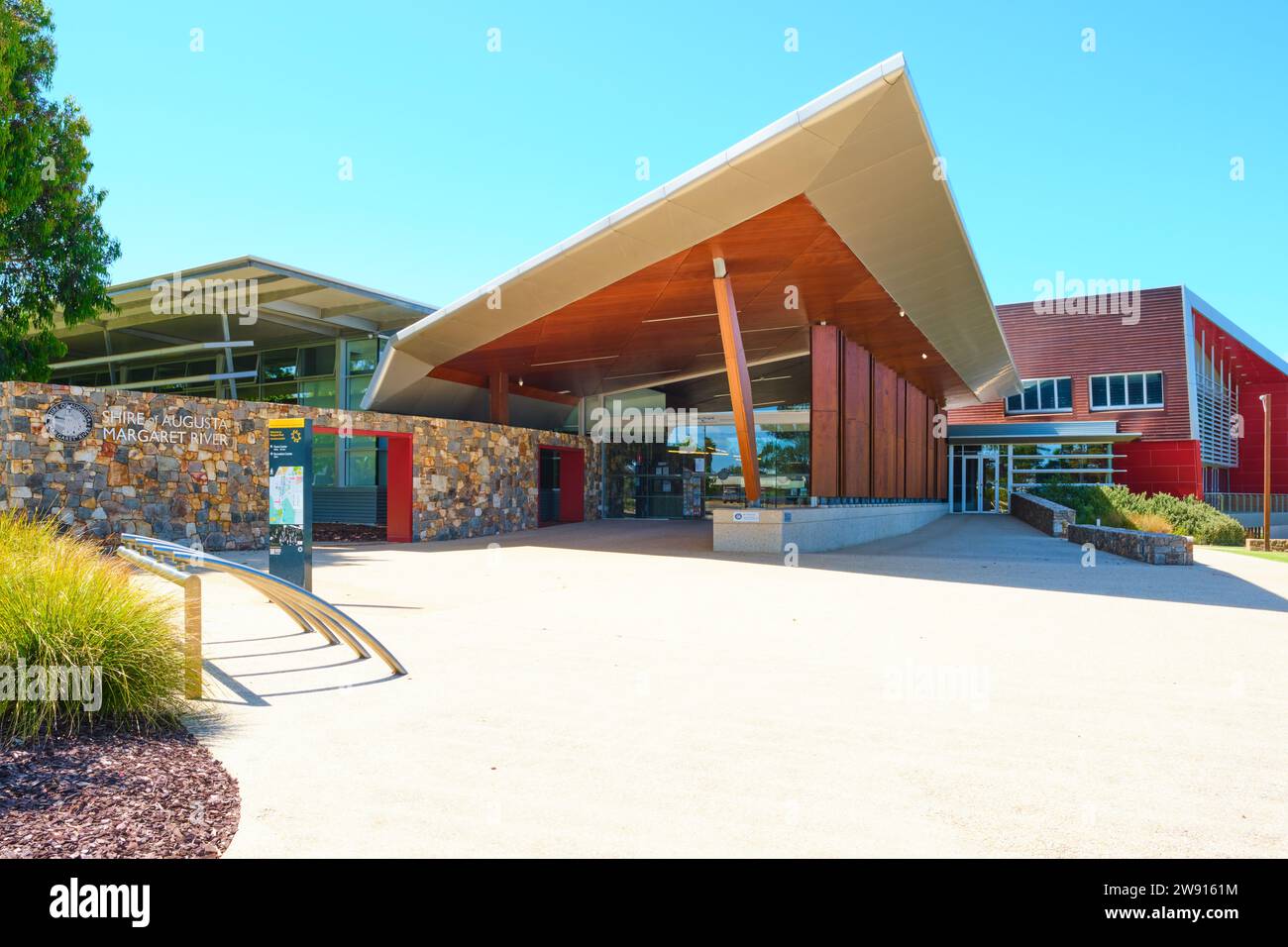 Das Shire of Augusta Margaret River Council Administration Building and Civic Centre in Margaret River in der südwestlichen Region von Western Australia. Stockfoto