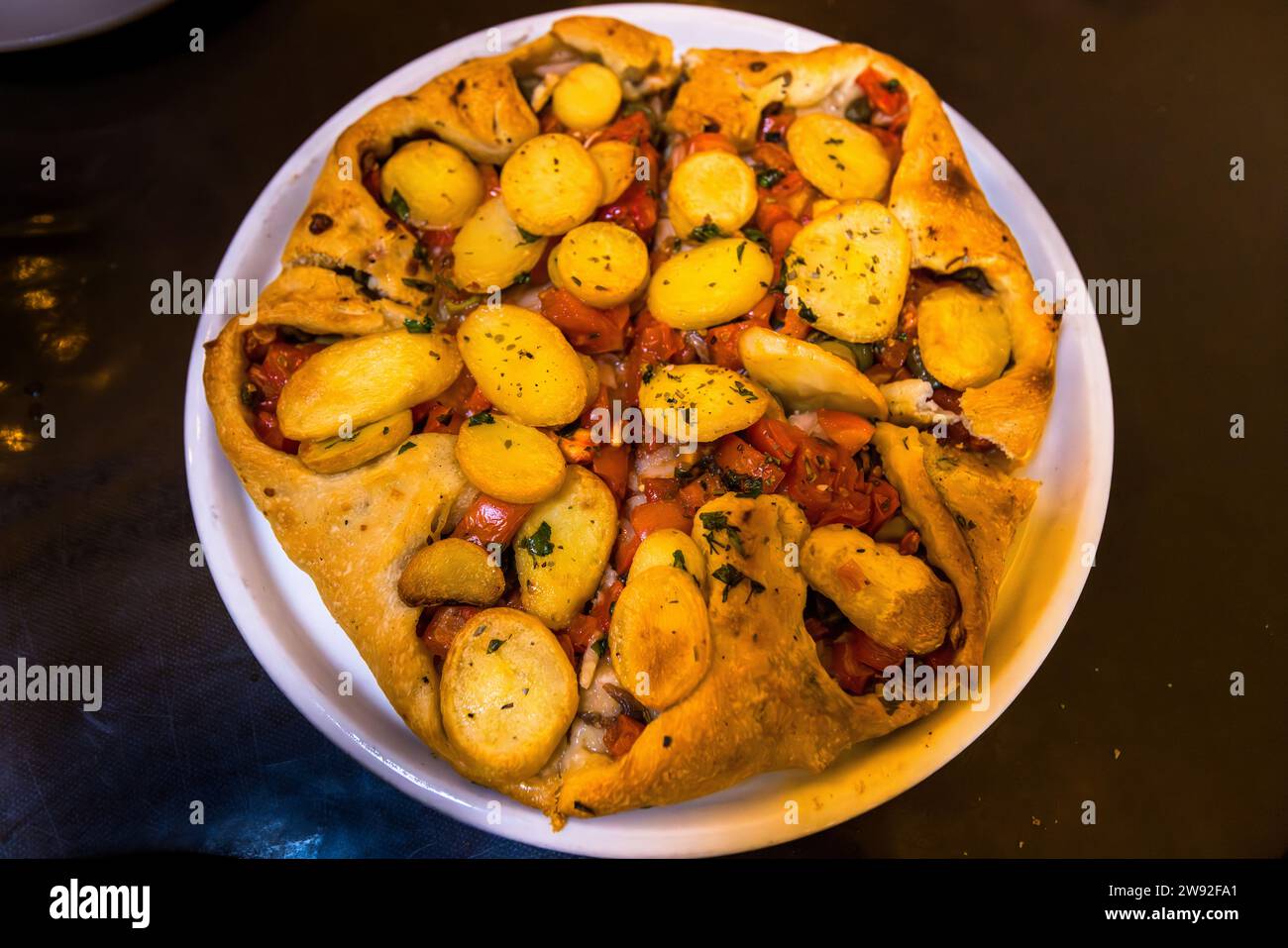 Das Tal-Furnar Restaurant diente früher als Bäckerei in Xaghra, Malta Stockfoto