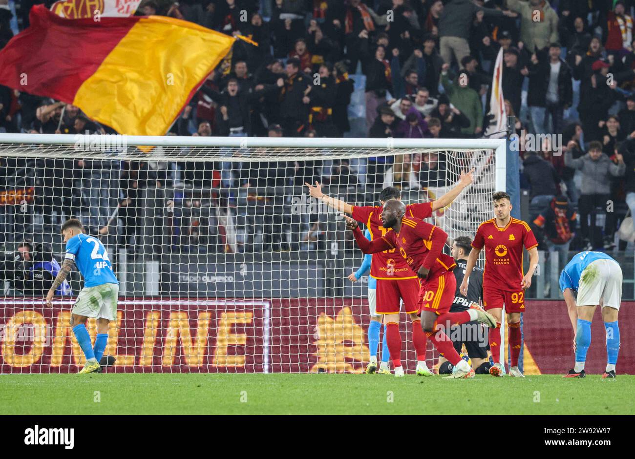 ROMA, Latium, ITALIEN. Dezember 2023. 23/2023 Rom, Olympiastadion, Fußballspiel gültig für die Meisterschaft der Serie A 2023/24 zwischen AS Roma vs. SSC Neapel. Im Bild: lukaku (Bild: © Fabio Sasso/ZUMA Press Wire) NUR REDAKTIONELLE VERWENDUNG! Nicht für kommerzielle ZWECKE! Stockfoto